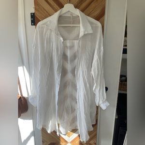 NWOT MYKA white long blouse M/OS